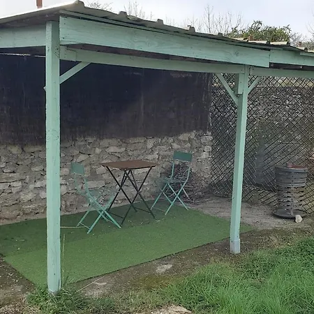 Joli Dans Le Quercy 別荘